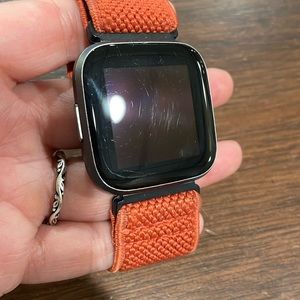 Fitbit Versa 2- Used but in great working condition